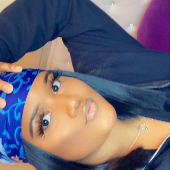 Meet your Posher, Jazmine - Picture 1 of 1